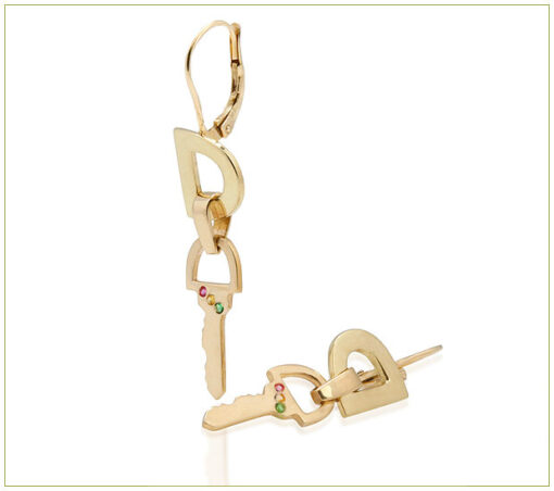 "D" wire earrings with lever back